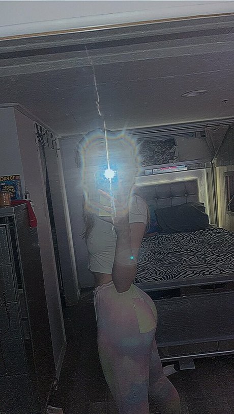 Photo nue de fuite OnlyFans de Misslushrose