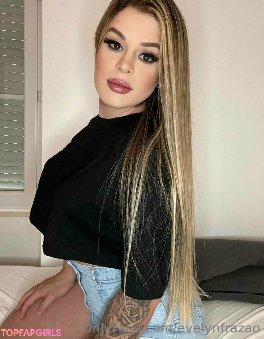 Photo nue de fuite OnlyFans de Evelynfrazao #36 Photo nue de fuite OnlyFans de Evelynfrazao #36