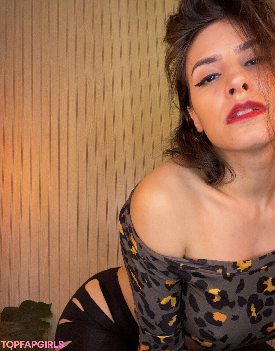 Photo nue de fuite OnlyFans de Irma La Dulce Asmr #32 Photo nue de fuite OnlyFans de Irma La Dulce Asmr #32