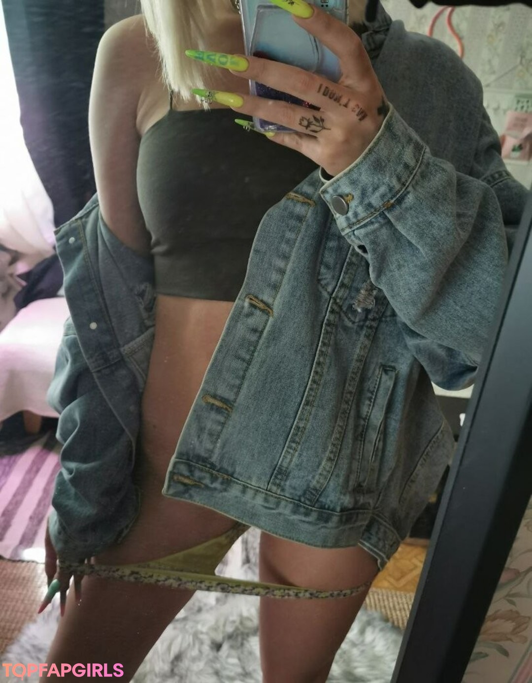 Photo nue de fuite OnlyFans de Funsnail #1466