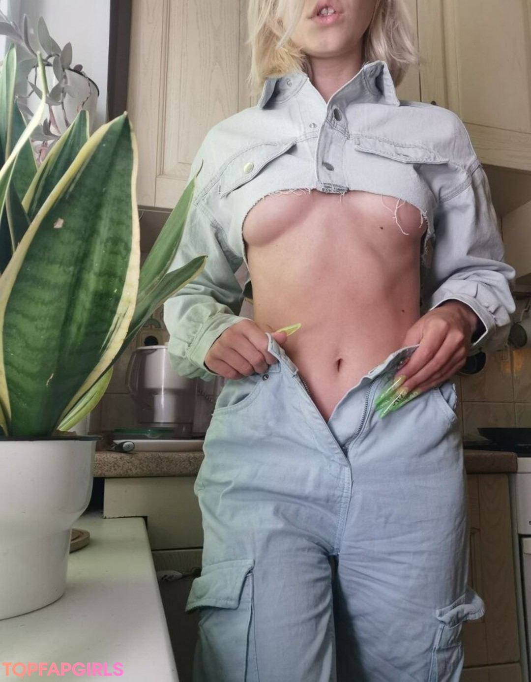 Photo nue de fuite OnlyFans de Funsnail #1585