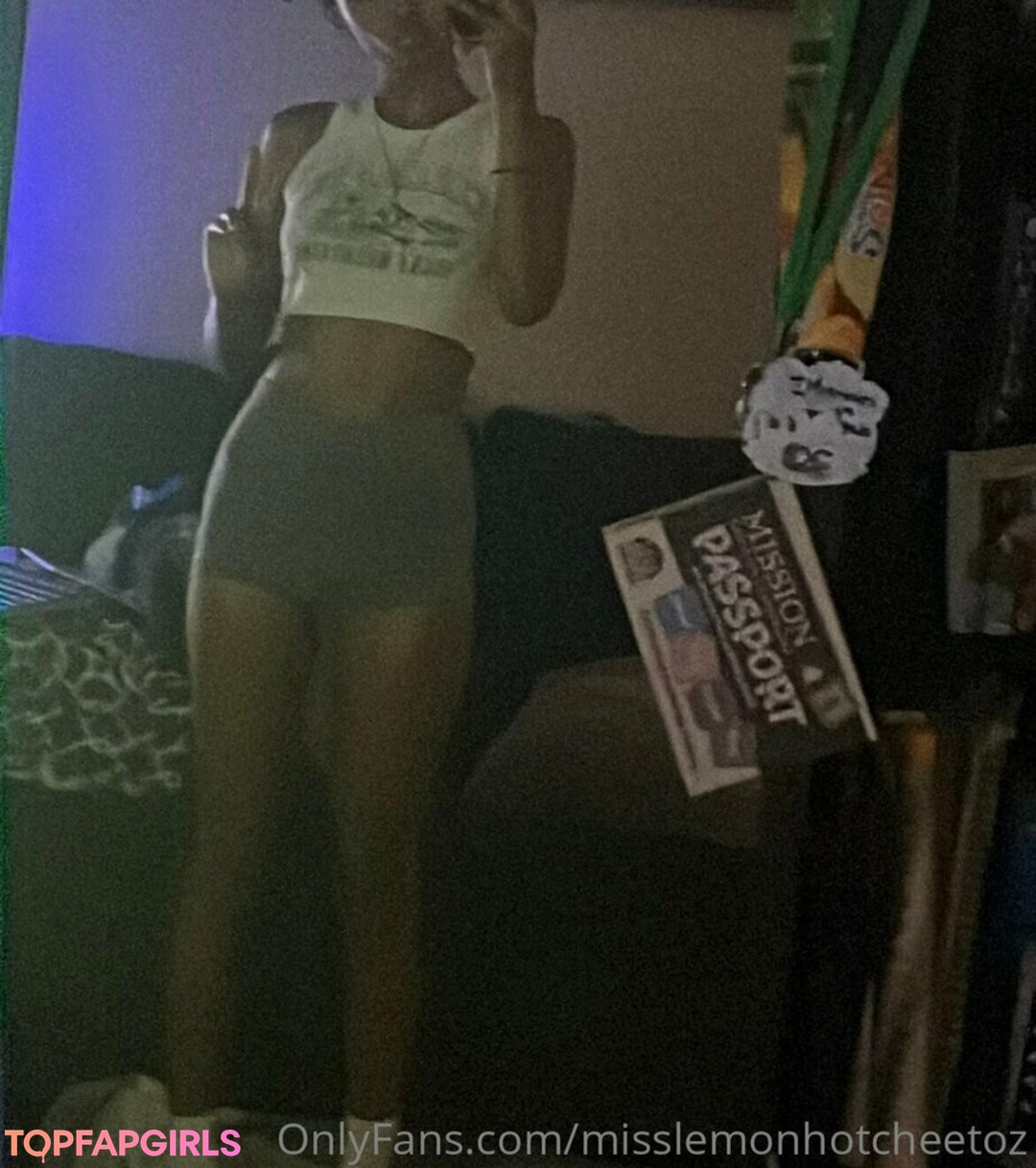 Photo nue de fuite OnlyFans de Theultimatedeciever #70 Photo nue de fuite OnlyFans de Theultimatedeciever #70