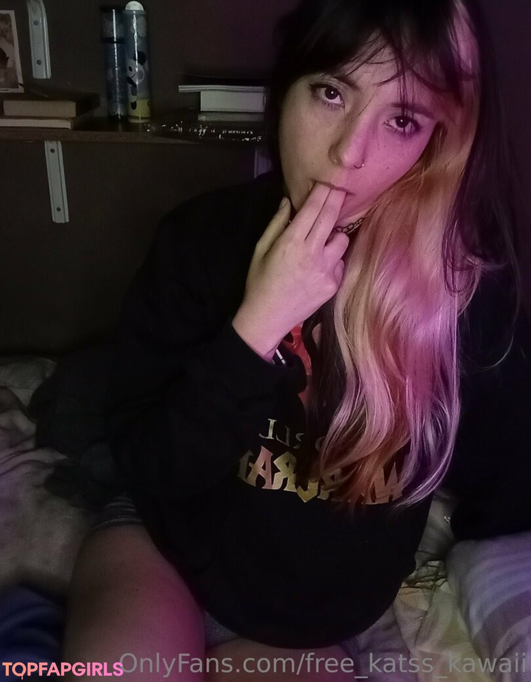 Photo nue de fuite OnlyFans de Freekatsskawaii #123 Photo nue de fuite OnlyFans de Freekatsskawaii #123