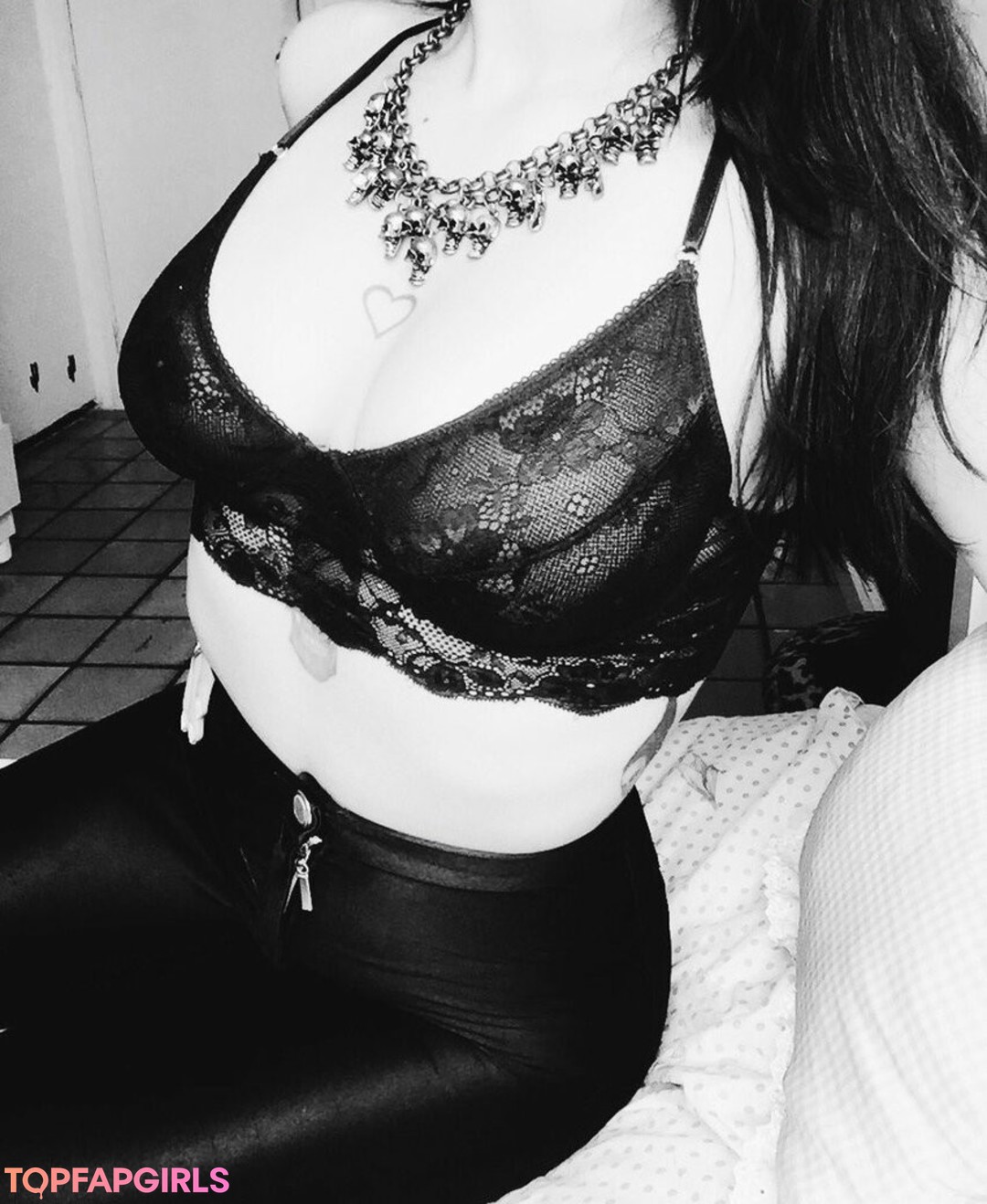 Photo nue de fuite OnlyFans de Renatapalhanno #2 Photo nue de fuite OnlyFans de Renatapalhanno #2