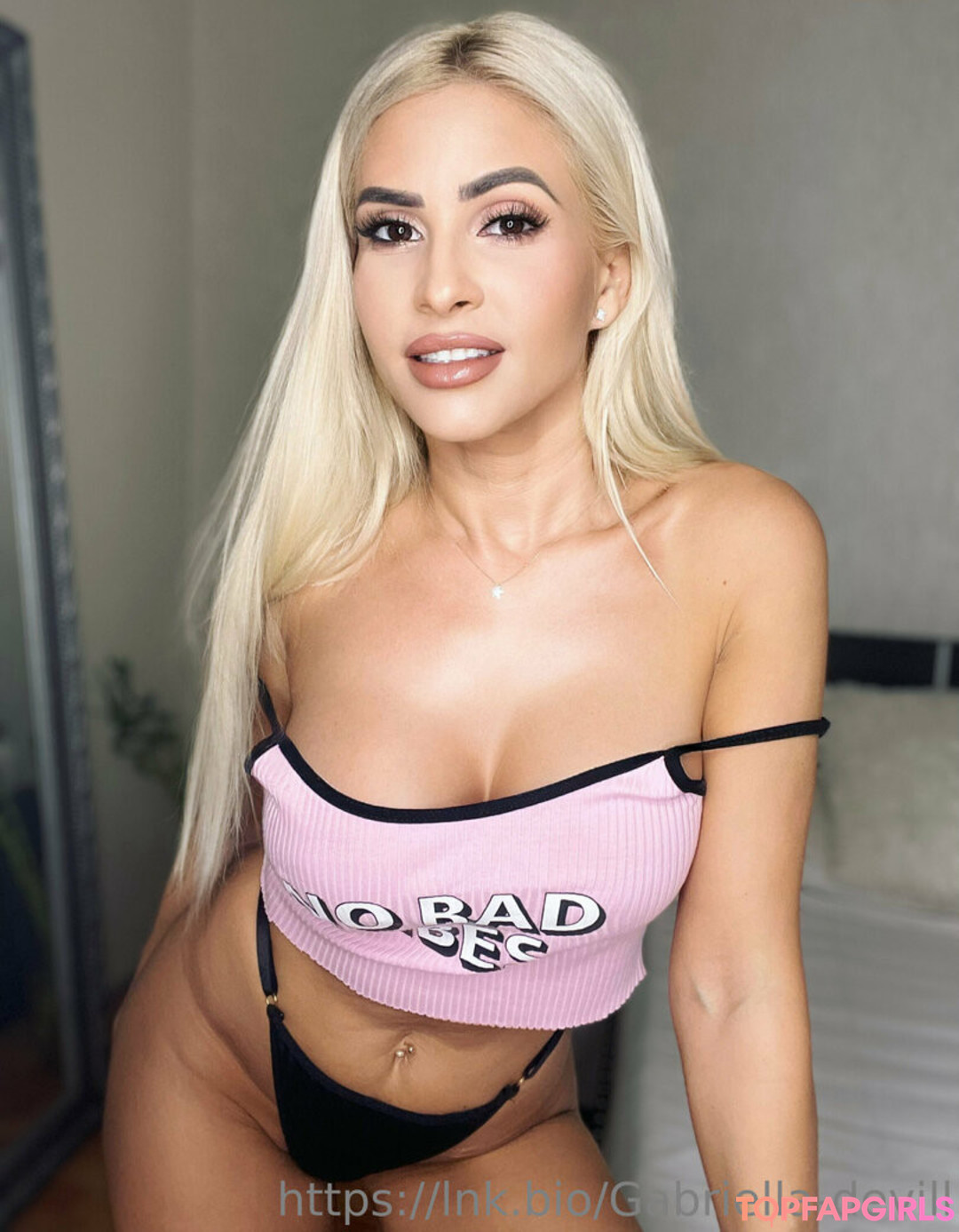 Photo nue de fuite OnlyFans de Gabrielladeville #289 Photo nue de fuite OnlyFans de Gabrielladeville #289