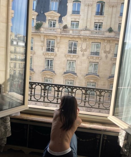 Photo nue de fuite OnlyFans de Madison Lewis