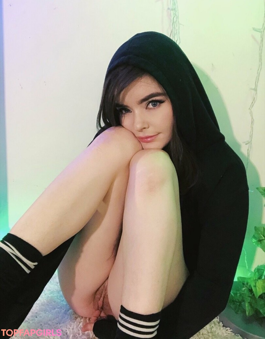 Photo nue de fuite OnlyFans de Ashemaree #445 Photo nue de fuite OnlyFans de Ashemaree #445