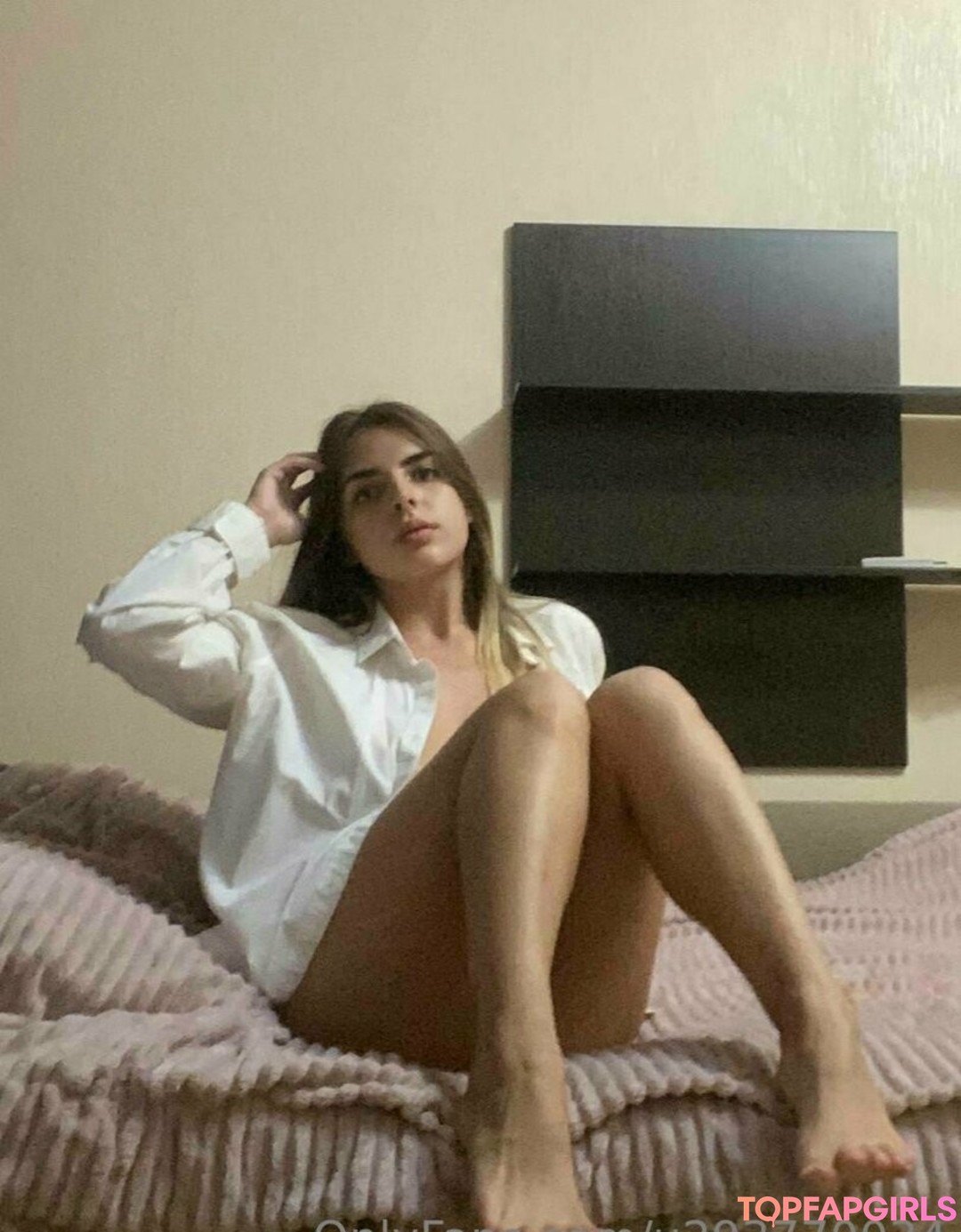 Photo nue de fuite OnlyFans de Lunaamoramor #17 Photo nue de fuite OnlyFans de Lunaamoramor #17