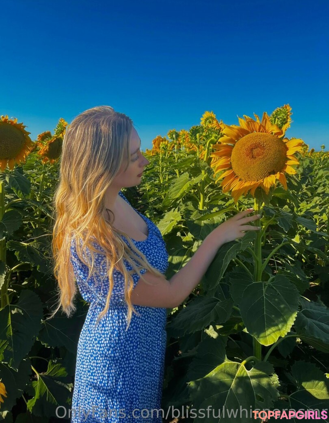 Photo nue de fuite OnlyFans de Blissful Whisper Asmr #58 Photo nue de fuite OnlyFans de Blissful Whisper Asmr #58