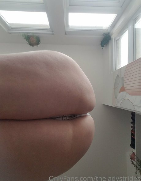 Giantessgingerofficial