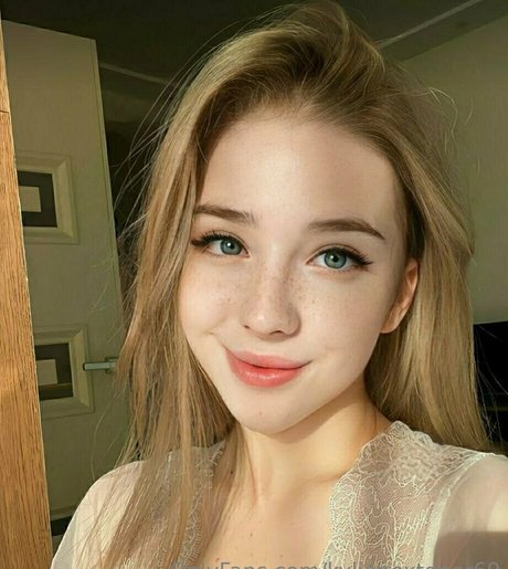 Kylienextdoor69