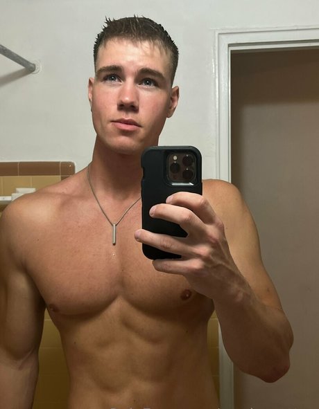 Photo nue de fuite OnlyFans de Swolemattyy