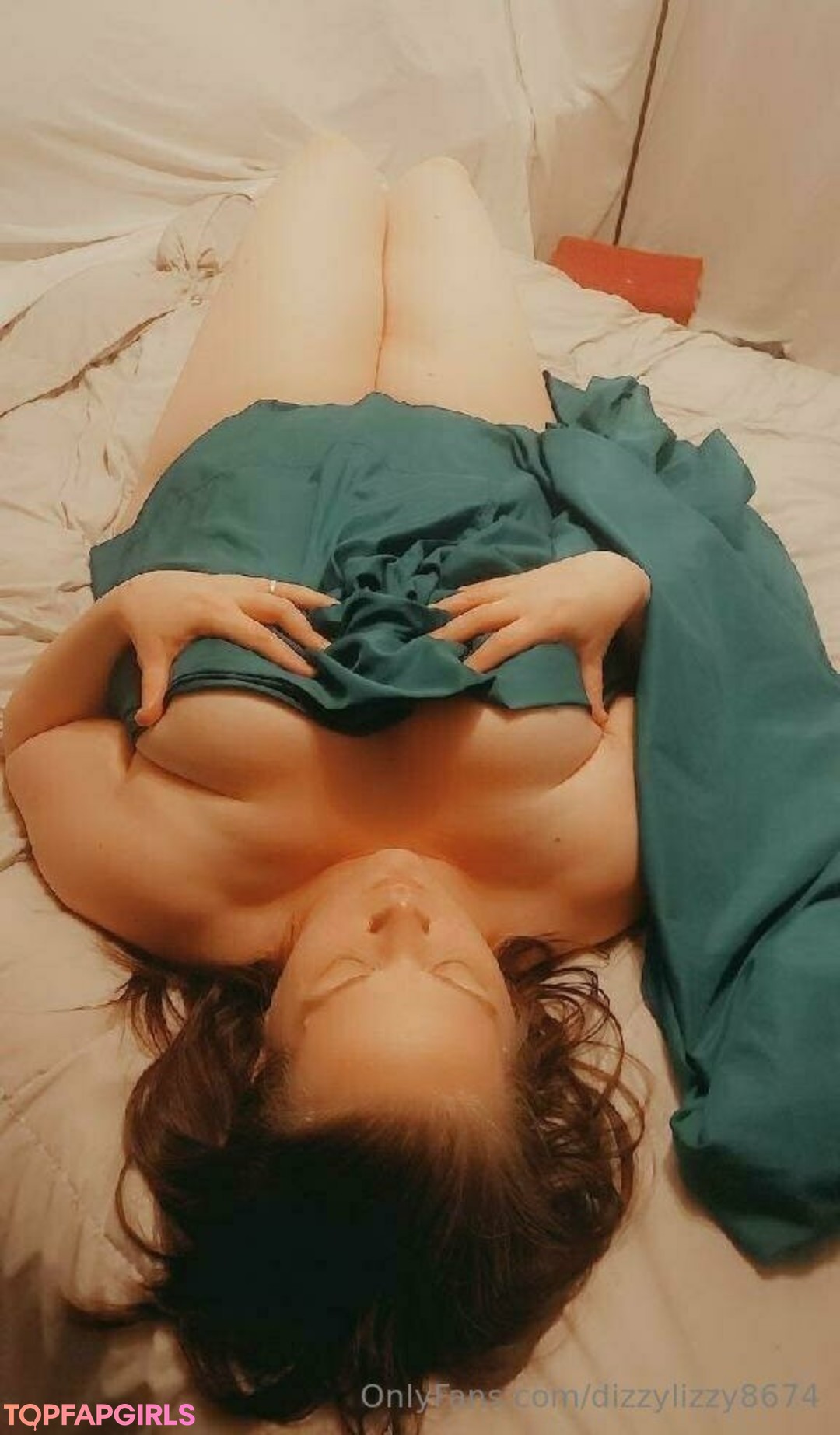 Photo nue de fuite OnlyFans de Dizzylizzy8674 #38 Photo nue de fuite OnlyFans de Dizzylizzy8674 #38