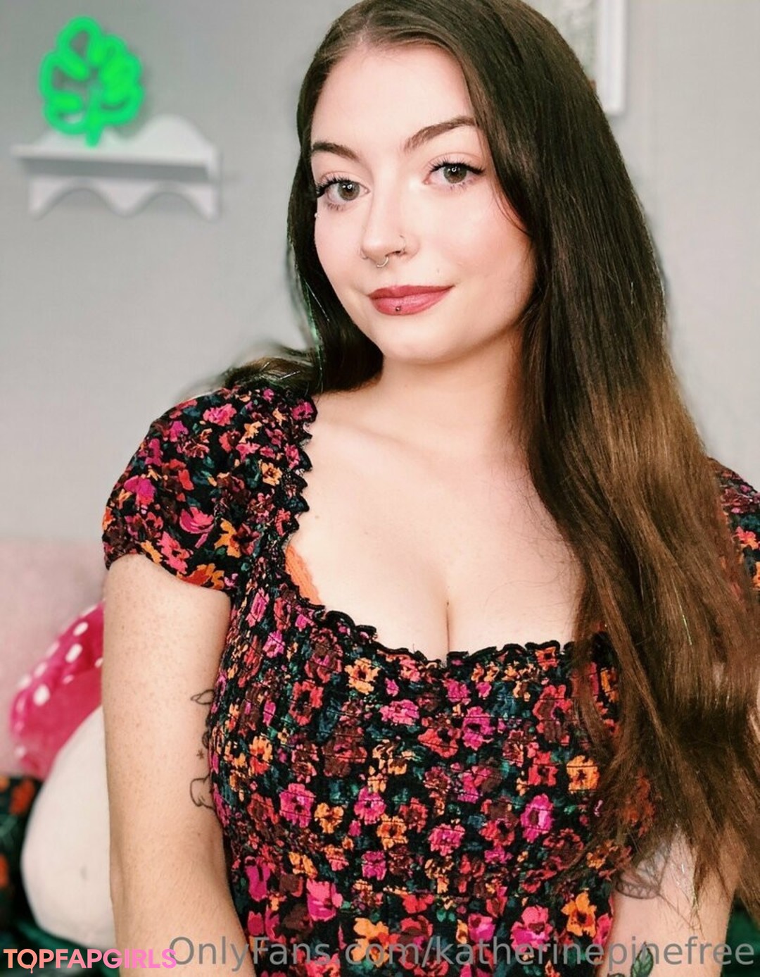 Photo nue de fuite OnlyFans de Katherinepinefree #62 Photo nue de fuite OnlyFans de Katherinepinefree #62