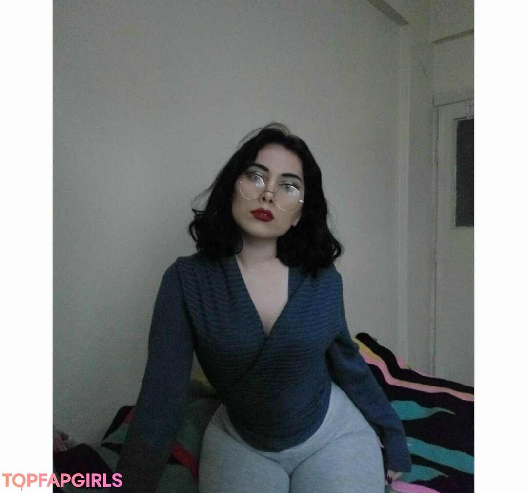 Photo nue de fuite OnlyFans de Dilan Dere #431 Photo nue de fuite OnlyFans de Dilan Dere #431