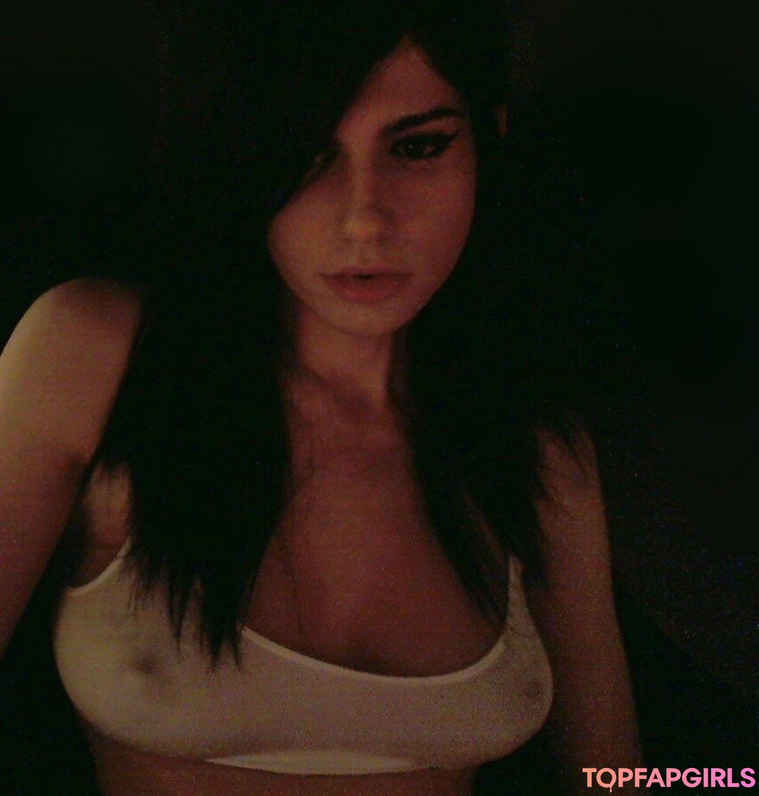 Photo nue de fuite OnlyFans de Kalindra Chan #155 Photo nue de fuite OnlyFans de Kalindra Chan #155