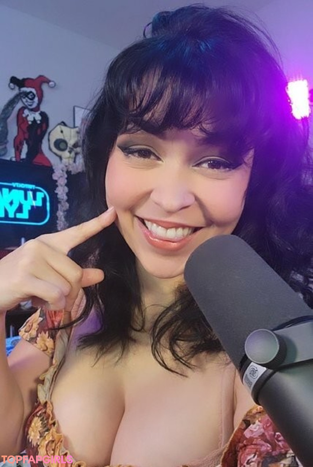 Photo nue de fuite OnlyFans de Pinksaltmoon #39 Photo nue de fuite OnlyFans de Pinksaltmoon #39