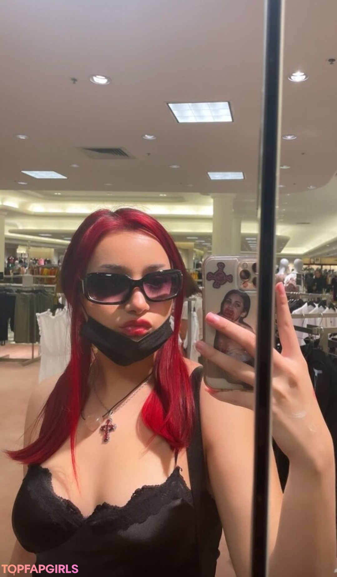 Photo nue de fuite OnlyFans de Chxrrychick #6 Photo nue de fuite OnlyFans de Chxrrychick #6