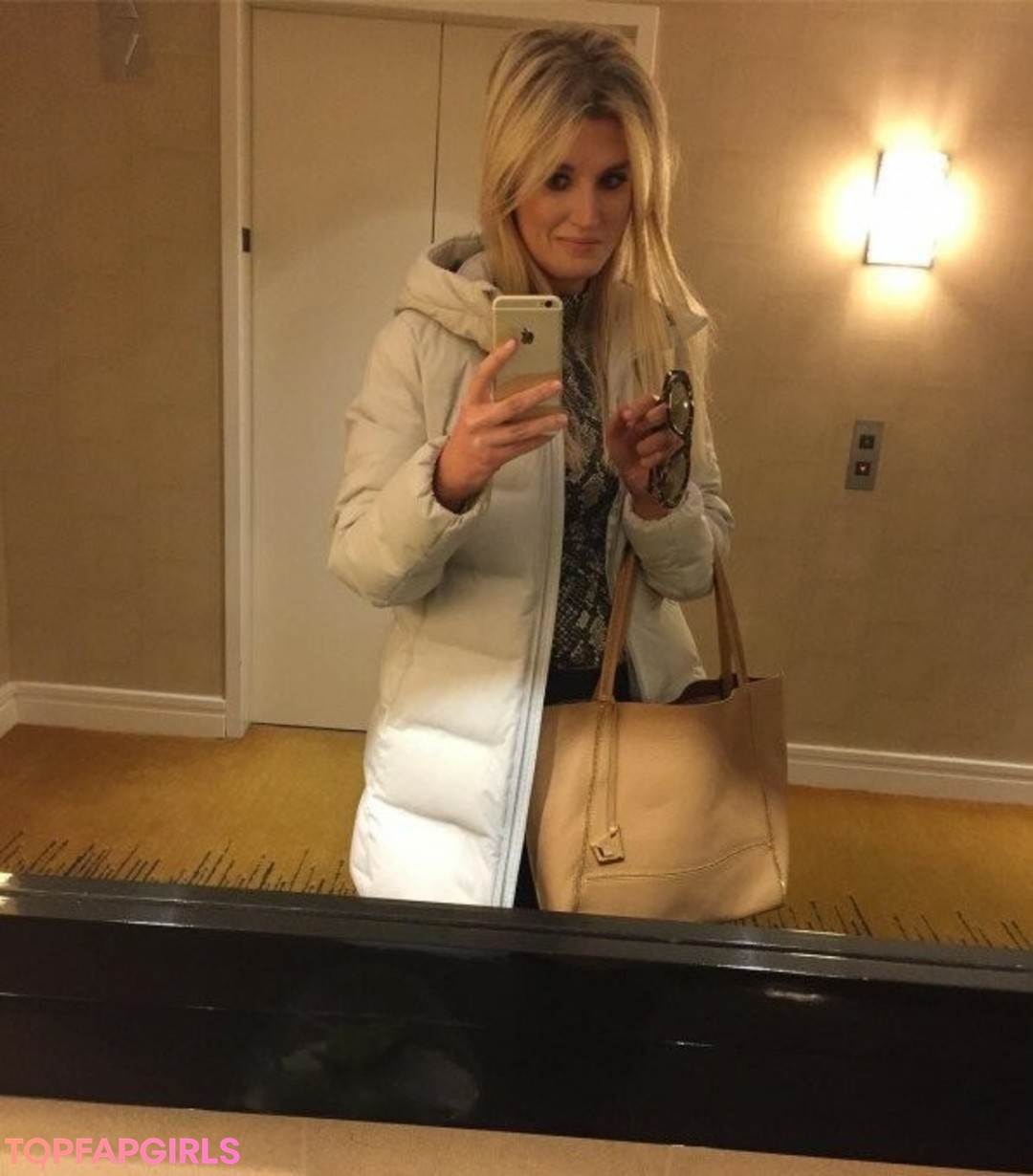 Photo nue de fuite OnlyFans de Grace Randolph #25 Photo nue de fuite OnlyFans de Grace Randolph #25