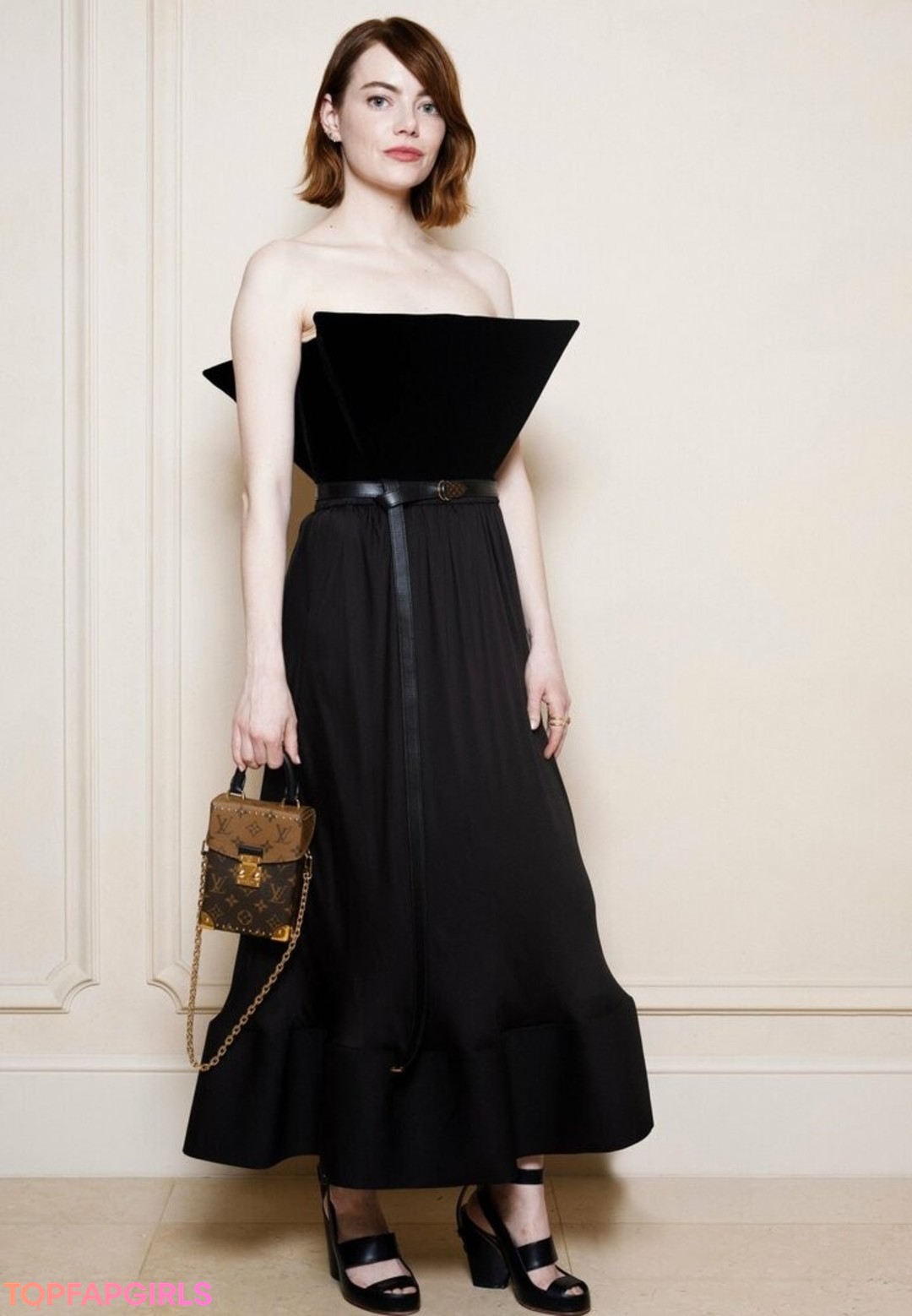 Photo nue de fuite OnlyFans de Emma Stone #305 Photo nue de fuite OnlyFans de Emma Stone #305