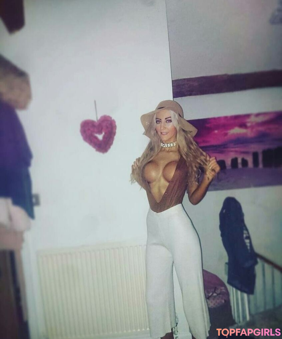 Photo nue de fuite OnlyFans de Tamsin Louise Hall #16 Photo nue de fuite OnlyFans de Tamsin Louise Hall #16