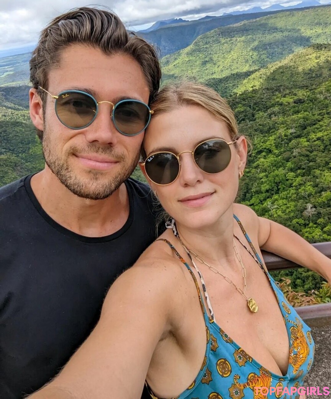 Photo nue de fuite OnlyFans de Ashley James #101 Photo nue de fuite OnlyFans de Ashley James #101