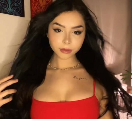 Eduarda Yuni