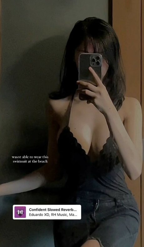 Lolaaasaur