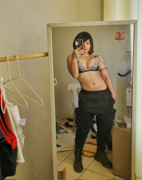 Photo nue de fuite OnlyFans de Nyaaati