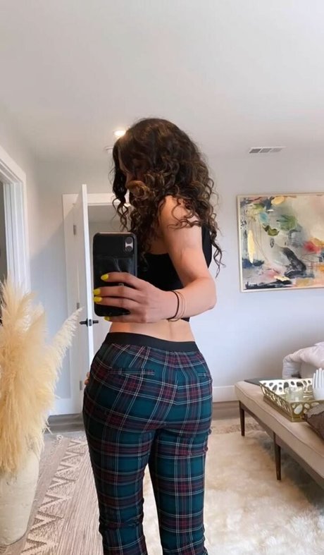 Nadine Velazquez
