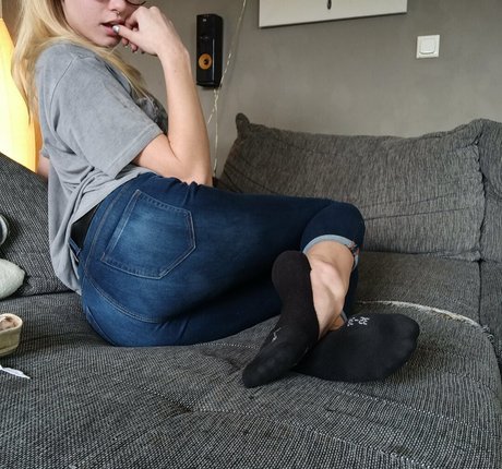 Photo nue de fuite OnlyFans de Emmyfeetandsocks