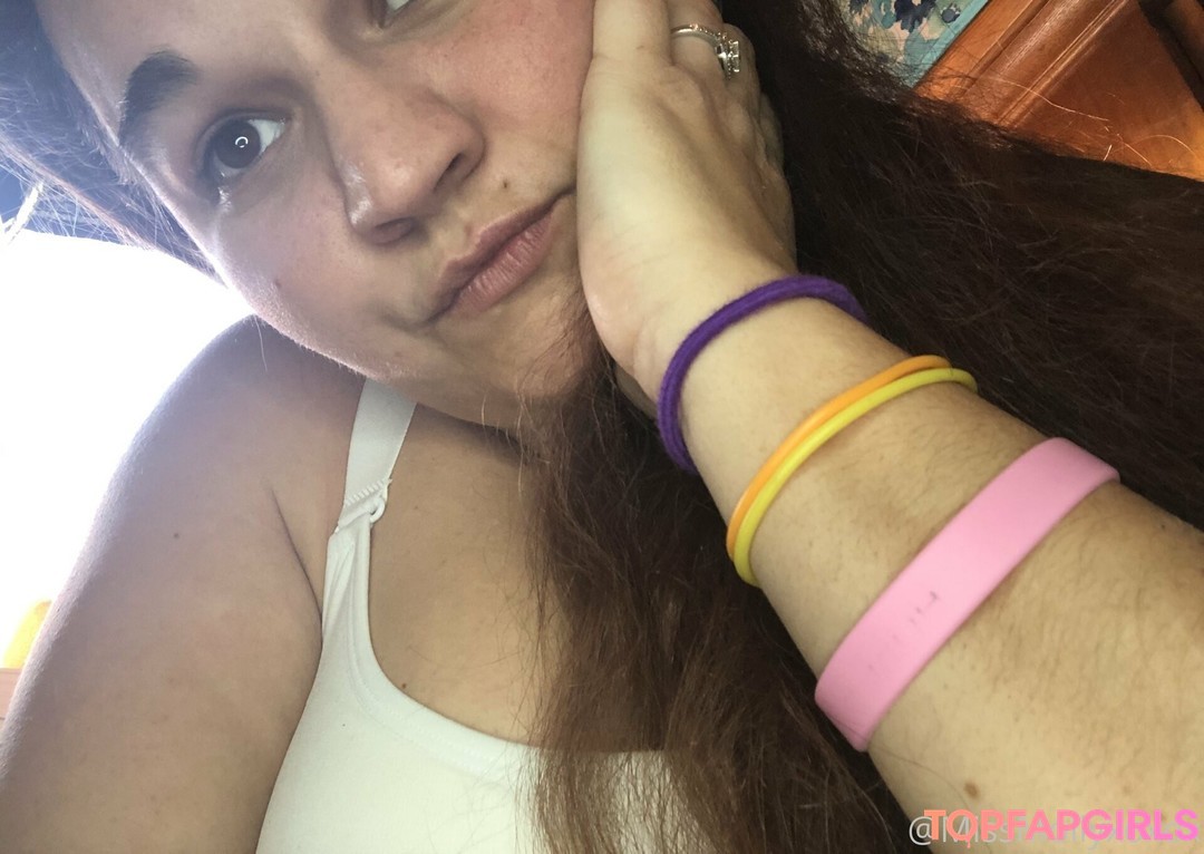 Photo nue de fuite OnlyFans de Begformolly #18 Photo nue de fuite OnlyFans de Begformolly #18