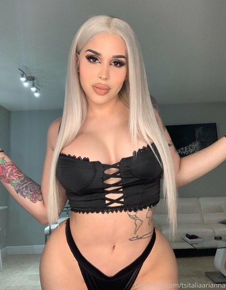 Photo nue de fuite OnlyFans de Tsitaliaarianna