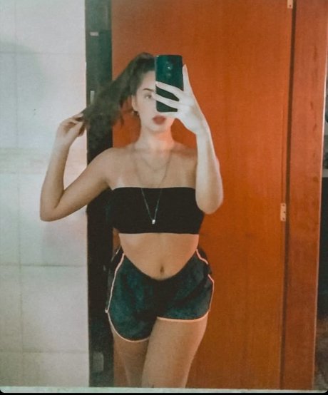 Photo nue de fuite OnlyFans de Maria Bonino