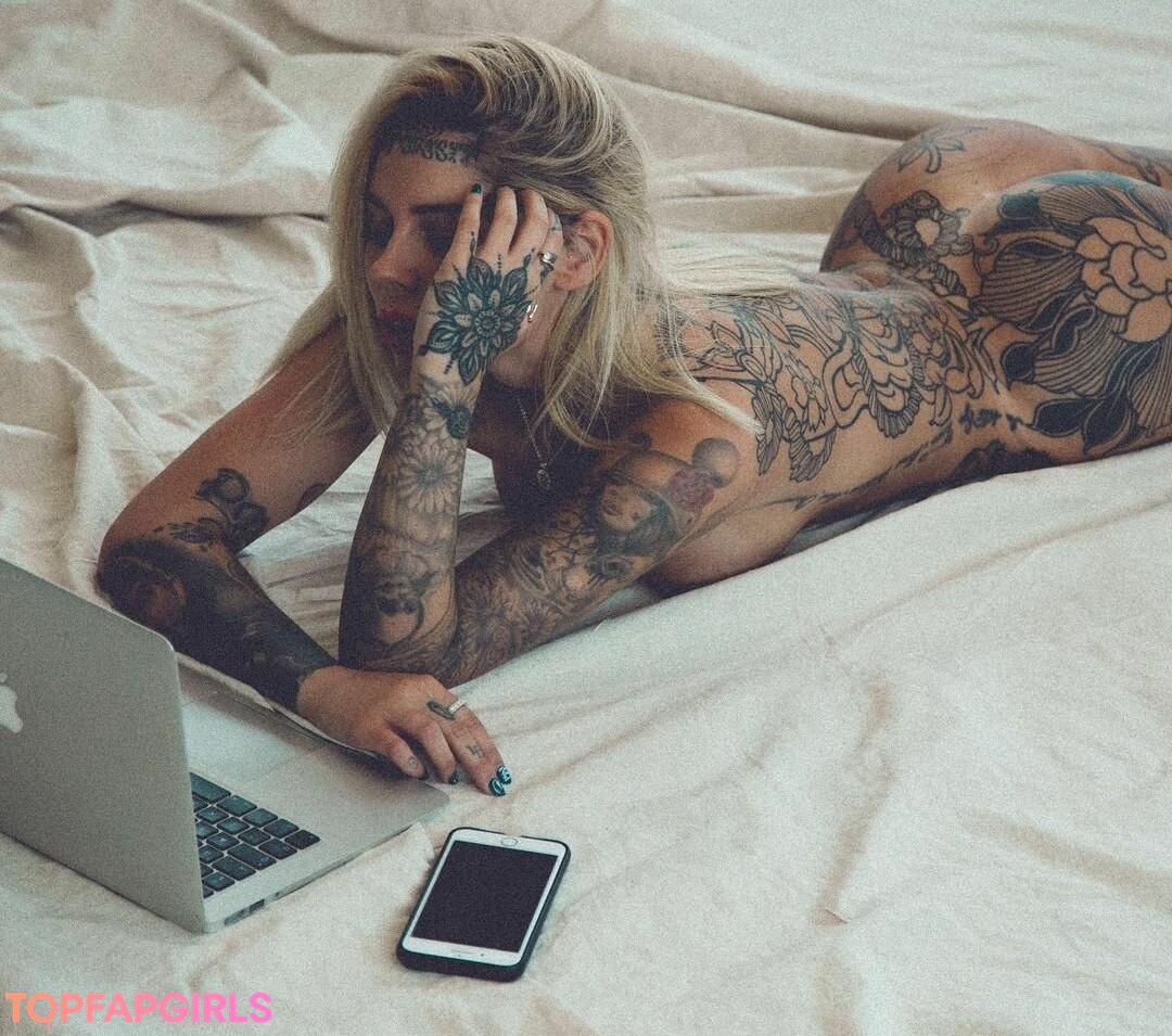 Photo nue de fuite OnlyFans de Ellis Cooper #13 Photo nue de fuite OnlyFans de Ellis Cooper #13