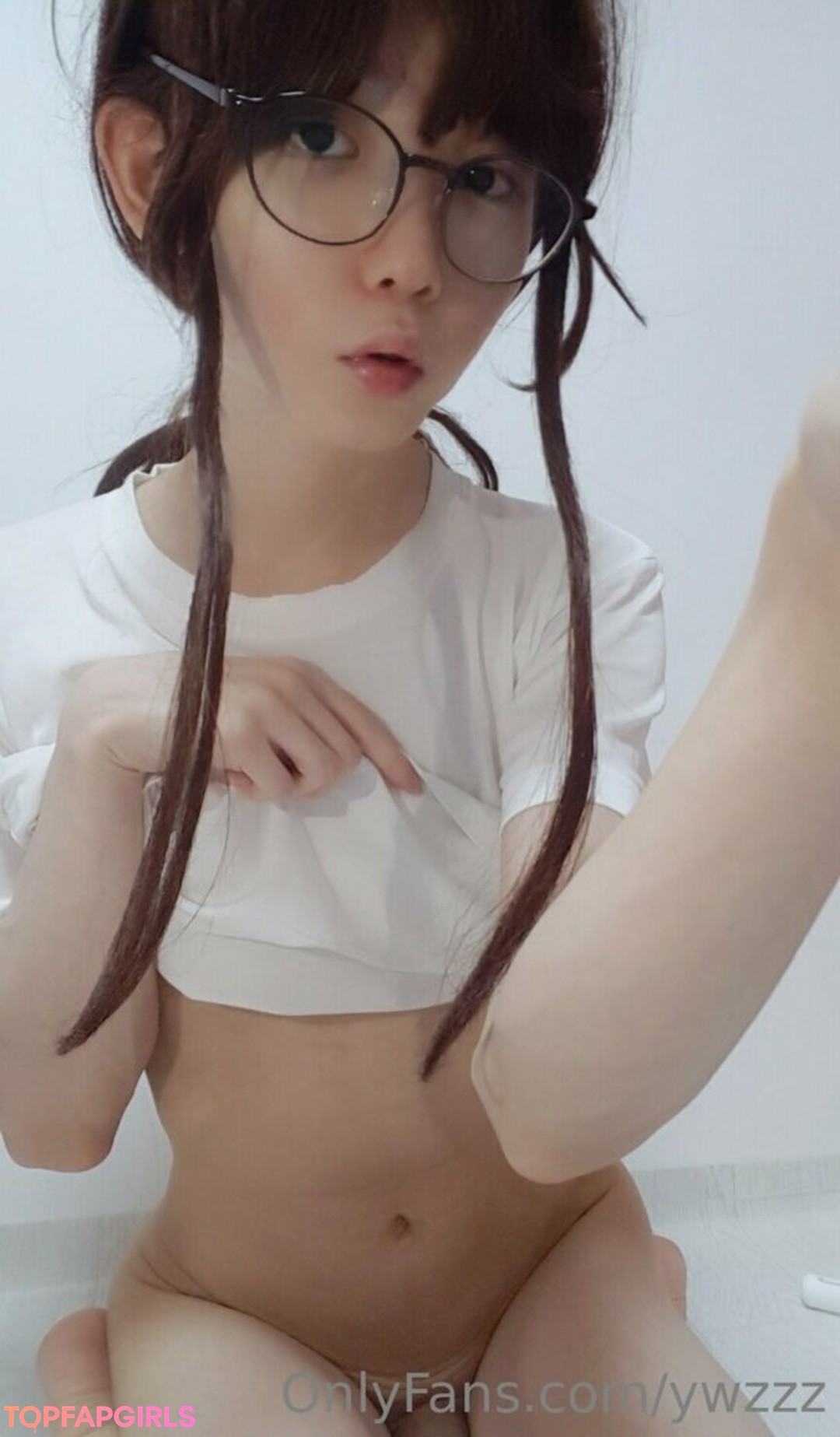 Photo nue de fuite OnlyFans de Ywzzz #424 Photo nue de fuite OnlyFans de Ywzzz #424