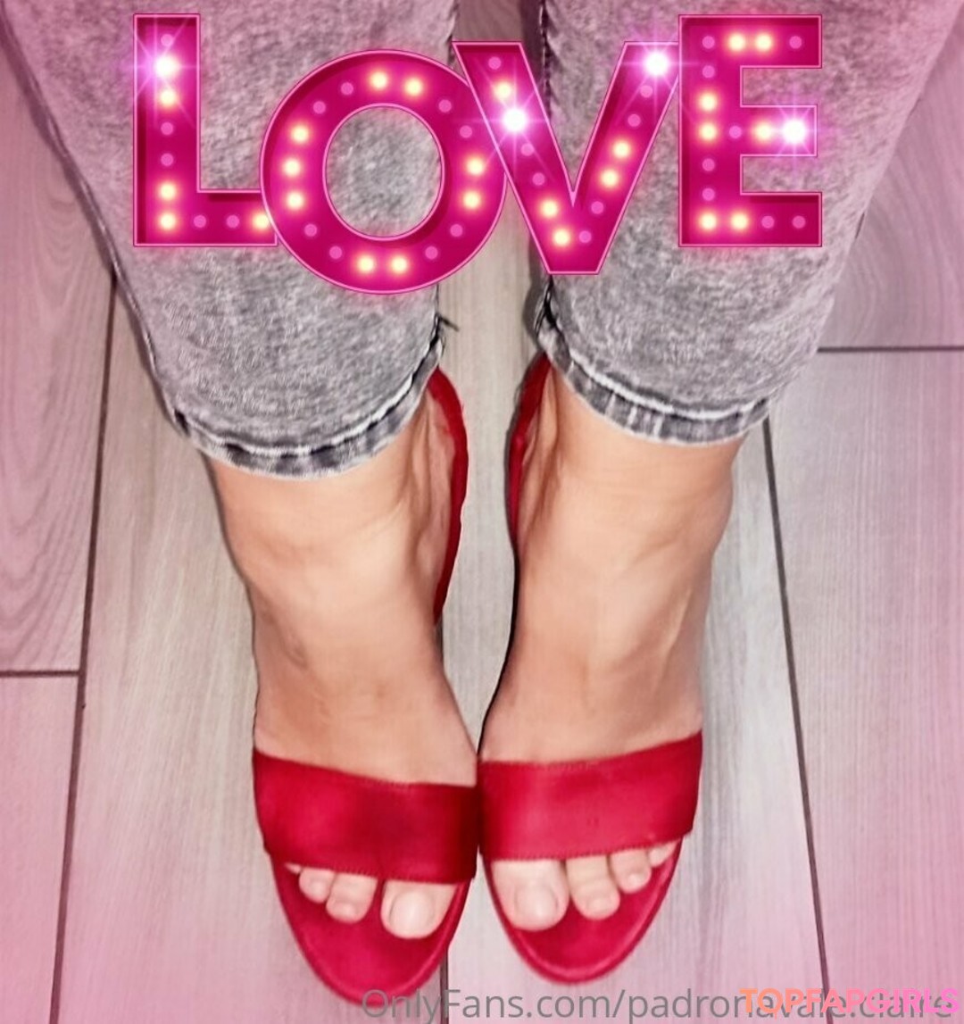Photo nue de fuite OnlyFans de Padronavaleclaire #3 Photo nue de fuite OnlyFans de Padronavaleclaire #3