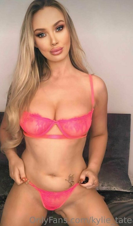 Kylie_tate