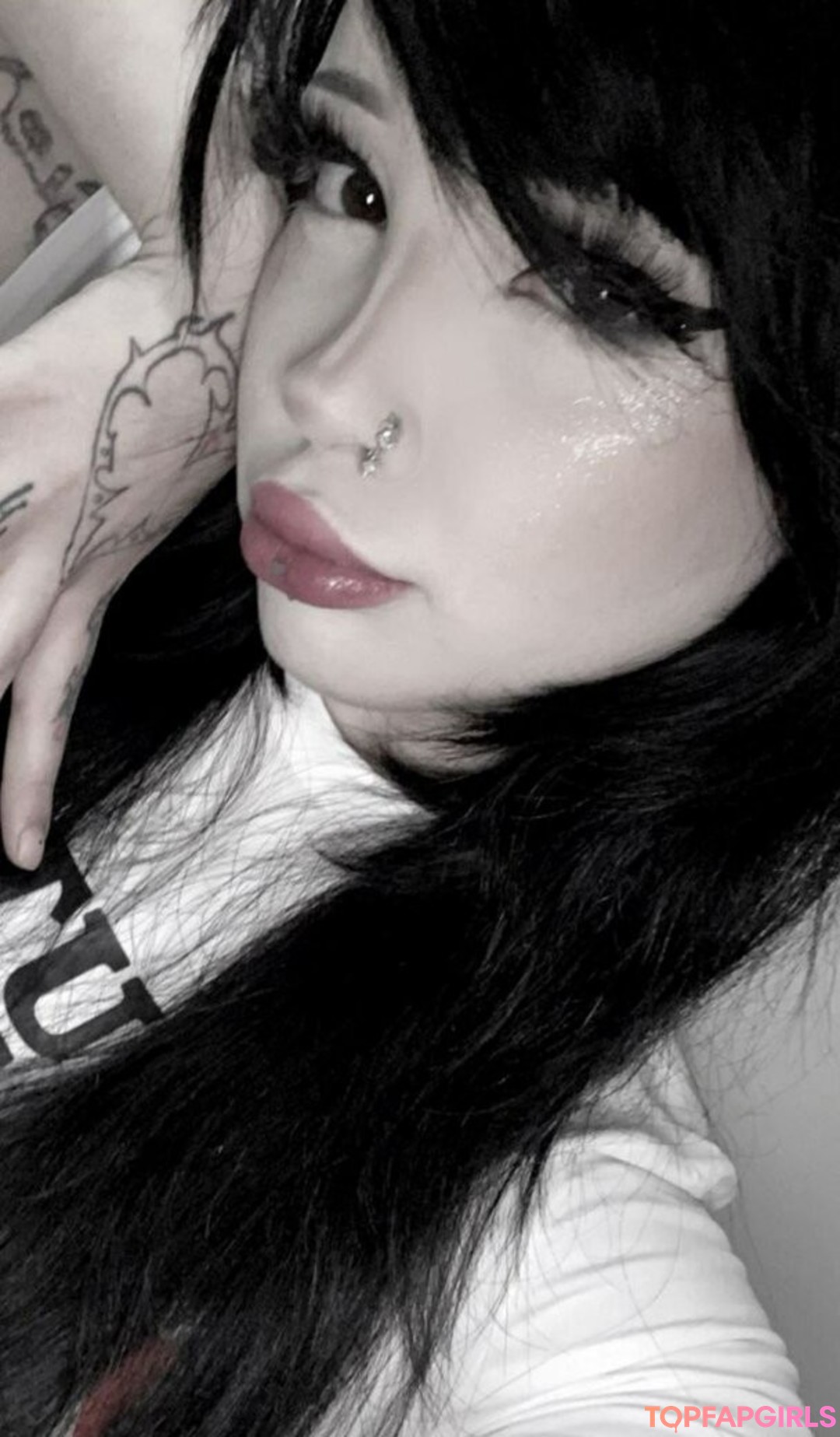 Photo nue de fuite OnlyFans de Ghostbabss #102 Photo nue de fuite OnlyFans de Ghostbabss #102