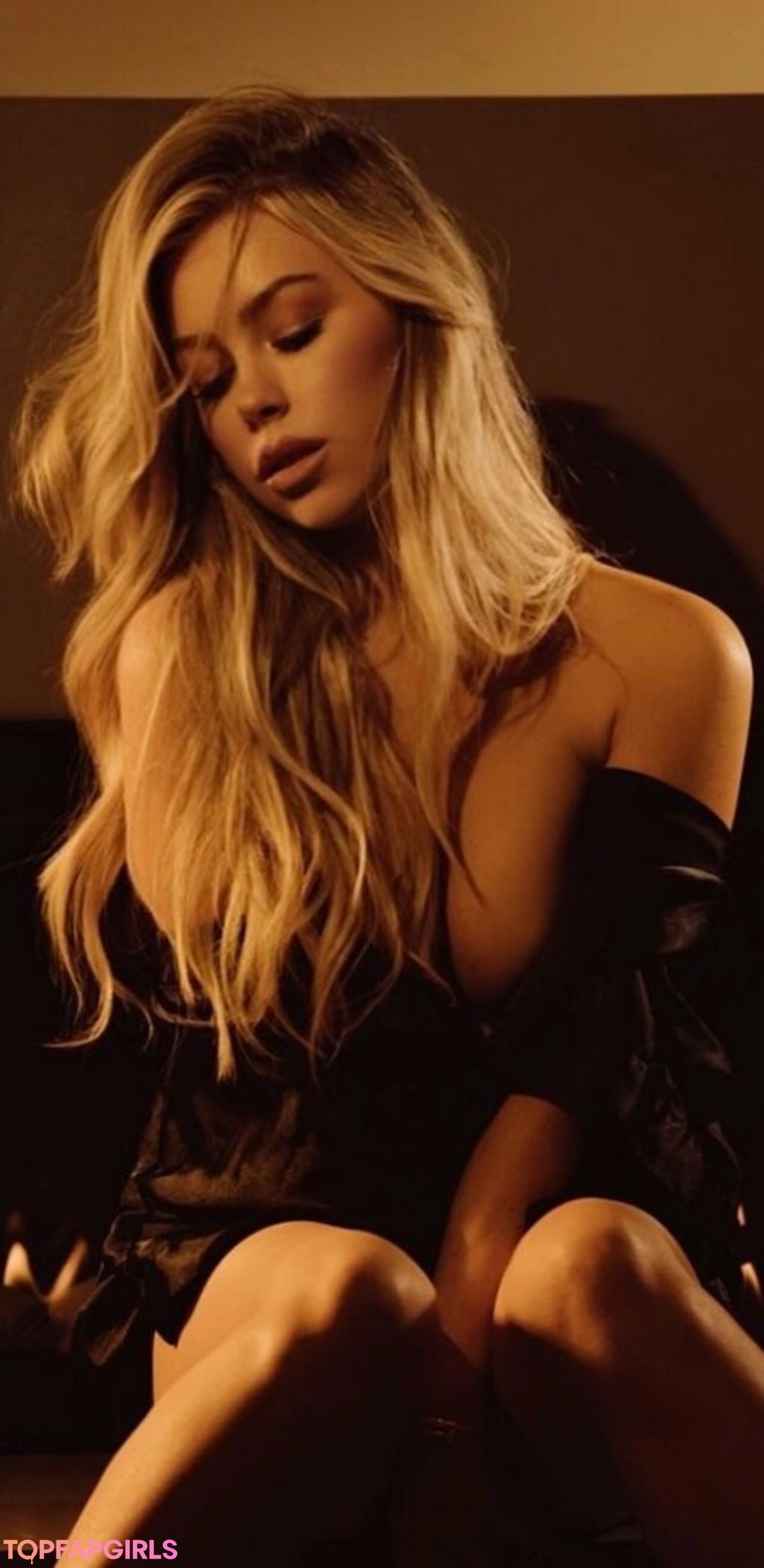 Photo nue de fuite OnlyFans de Tiffanystanleyx #14 Photo nue de fuite OnlyFans de Tiffanystanleyx #14