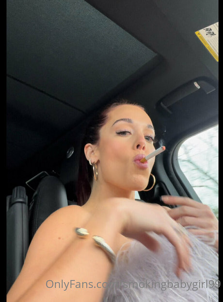 Smokingbabygirl99