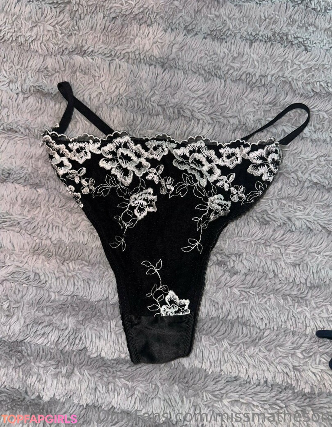 Photo nue de fuite OnlyFans de Missmatheson #167 Photo nue de fuite OnlyFans de Missmatheson #167