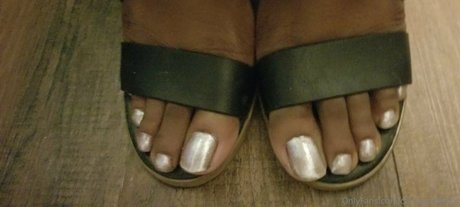 Cfootgoddessx