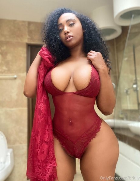 Photo nue de fuite OnlyFans de Britliv