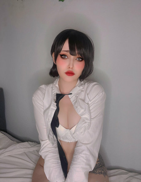 Bunnygirlluna