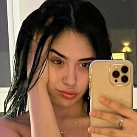 Photo nue de fuite OnlyFans de Queenbri69