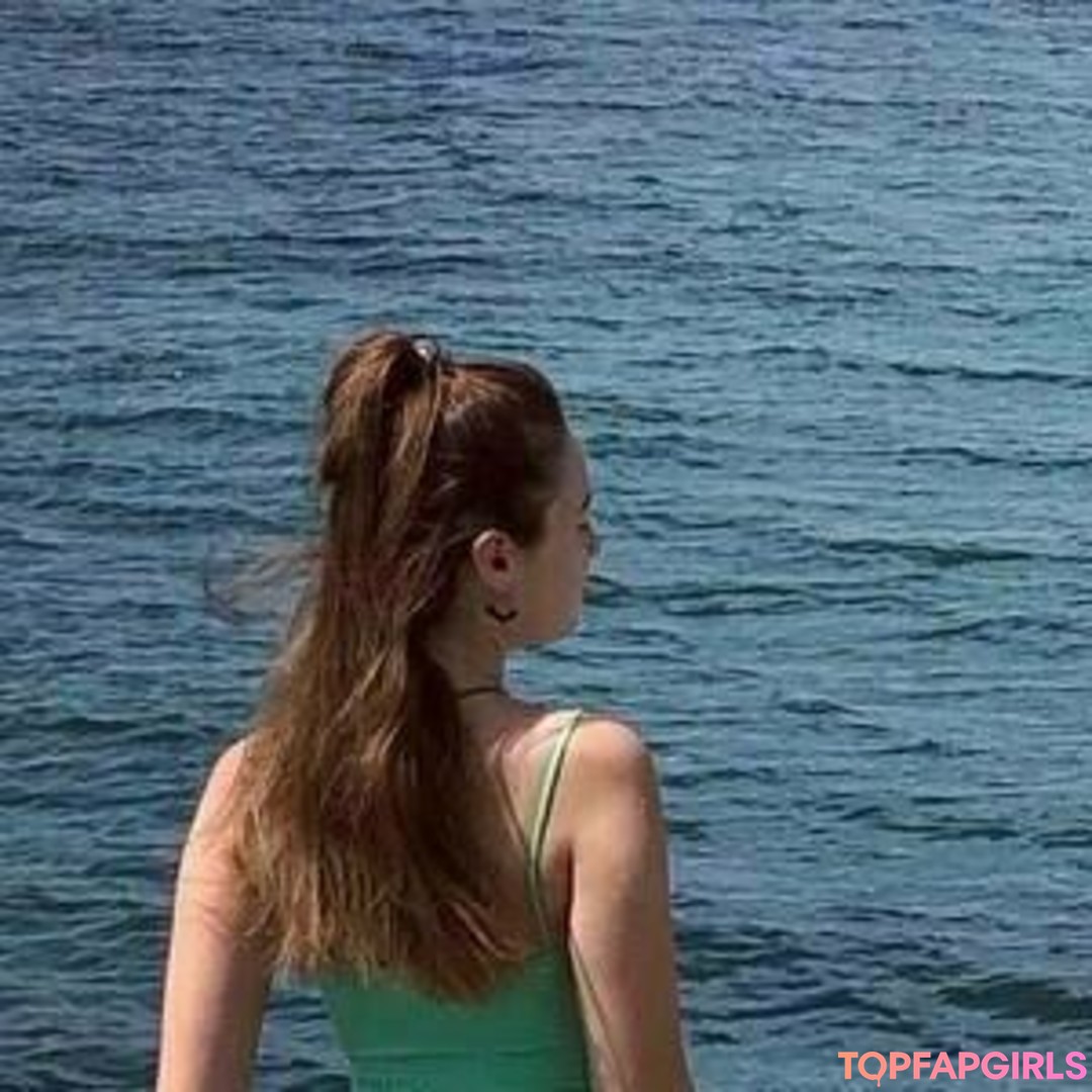 Photo nue de fuite OnlyFans de Liliflower2002 #27 Photo nue de fuite OnlyFans de Liliflower2002 #27