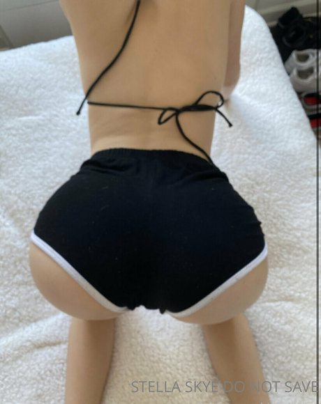 Photo nue de fuite OnlyFans de Girlfriendstellaskye