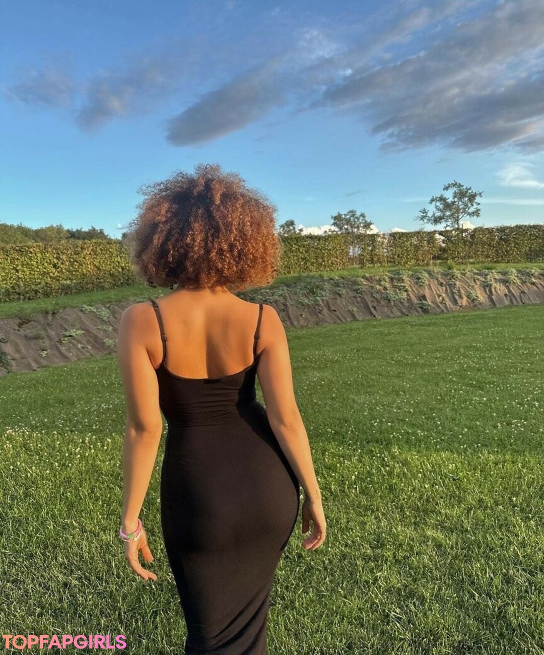 Photo nue de fuite OnlyFans de Lena Situations #83 Photo nue de fuite OnlyFans de Lena Situations #83