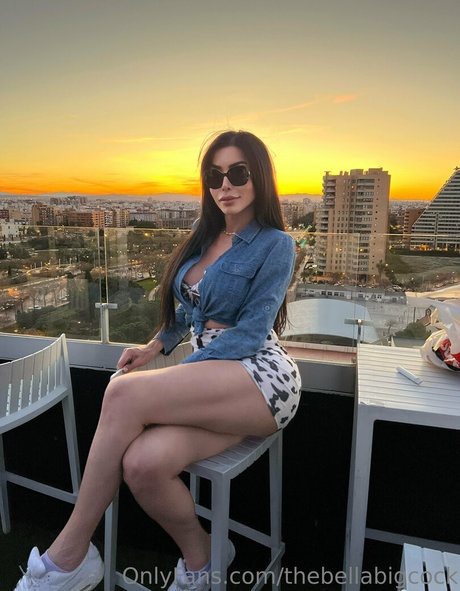 Thebellabigcock